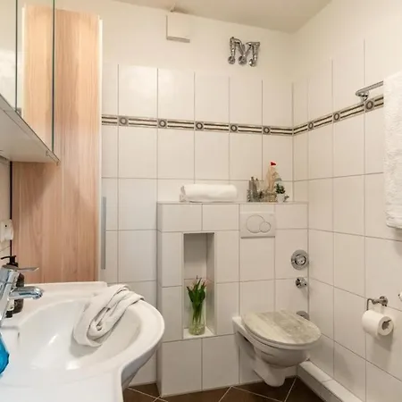 Strandhotel-heiligenhafen-wohnung-319-strandsicht-typ-ii Apartment 4*